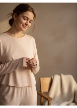 Sinsay - Piżama dwuczęściowa z melanżowej dzianiny - beżowy ze sklepu Sinsay w kategorii Piżamy damskie - zdjęcie 187327637