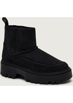 Tommy Hilfiger Śniegowce | zamsz ze sklepu Gomez Fashion Store w kategorii Śniegowce damskie - zdjęcie 187327995