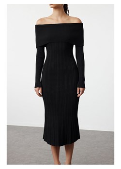 trendyol Sukienka dzianinowa w kolorze czarnym ze sklepu Limango Polska w kategorii Sukienki - zdjęcie 187329616