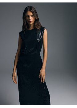 Reserved - Sukienka midi z cekinami - czarny ze sklepu Reserved w kategorii Sukienki - zdjęcie 187331328