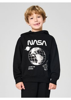 Sinsay - Bluza hoodie z nadrukiem NASA - czarny ze sklepu Sinsay w kategorii Bluzy chłopięce - zdjęcie 187333148
