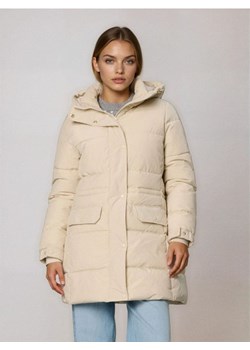 Sinsay - Pikowana kurtka puffer z kapturem - kremowy ze sklepu Sinsay w kategorii Kurtki damskie - zdjęcie 187333205