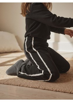 Sinsay - Spodnie dresowe wide leg - czarny ze sklepu Sinsay w kategorii Spodnie dziewczęce - zdjęcie 187333256