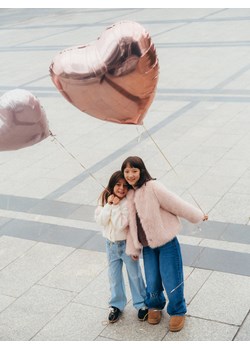 Reserved - Kurtka z imitacji futra - pastelowy róż ze sklepu Reserved w kategorii Kurtki dziewczęce - zdjęcie 187338296