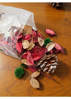 Sinsay - Susz dekoracyjny Potpourri Holiday Berry - fioletowy ze sklepu Sinsay w kategorii Dekoracje bożonarodzeniowe - zdjęcie 187339067