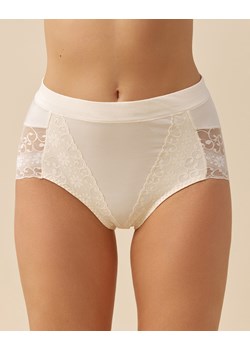 Majtki BM046 ze sklepu GABRIELLA w kategorii Majtki damskie - zdjęcie 187342036
