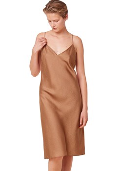 Triumph koszula nocna na ramiączkach Silky Sensuality 10218278-6403, Kolor jasnobrązowy, Rozmiar 38, Triumph ze sklepu Intymna w kategorii Koszule nocne - zdjęcie 187344899