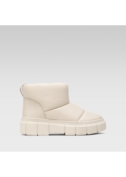 Botki Lasocki EST-DARIA-11 ze sklepu ccc.eu w kategorii Śniegowce damskie - zdjęcie 187346925