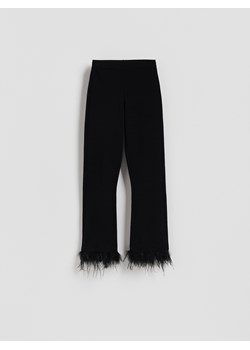 Reserved - Spodnie z piórami - czarny ze sklepu Reserved w kategorii Spodnie damskie - zdjęcie 187353337