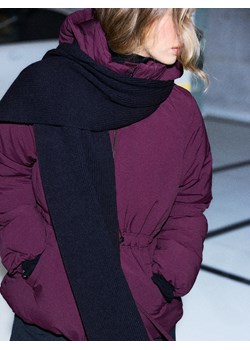 Mohito - Czarny szalik - czarny ze sklepu Mohito w kategorii Szaliki i chusty damskie - zdjęcie 187354719