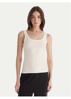 Hunkemöller Top Singlet 302723 Biały Slim Fit ze sklepu MODIVO w kategorii Bluzki damskie - zdjęcie 187359577