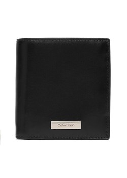 Calvin Klein Portfel Plaque Slim Trifold W Coin + Car LV04D1137G Czarny ze sklepu MODIVO w kategorii Portfele męskie - zdjęcie 187359606