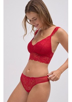 Czerwone stringi damskie CHRISTMAS 10795, Kolor czerwony, Rozmiar L, YSABEL MORA ze sklepu Intymna w kategorii Majtki damskie - zdjęcie 187361319