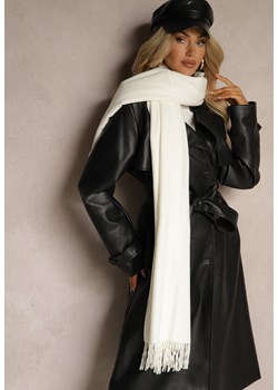 Biały Szalik z Wiskozą Bawełną i Frędzlami Siathlin ze sklepu renee.pl w kategorii Szaliki i chusty damskie - zdjęcie 187364095