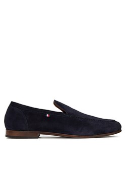 Mokasyny Tommy Hilfiger Hilfiger Flexible Suede Loafer FM0FM05496 Granatowy ze sklepu eobuwie.pl w kategorii Półbuty męskie - zdjęcie 187364775