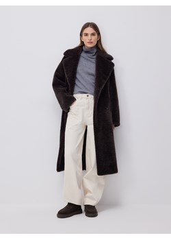 Reserved - Płaszcz ze sztucznego futerka - ciemnobrązowy ze sklepu Reserved w kategorii Płaszcze damskie - zdjęcie 187368768
