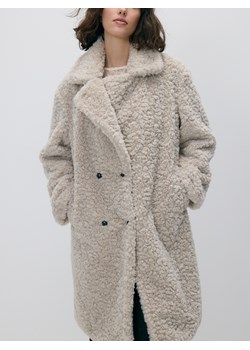 Reserved - Płaszcz z imitacji baranka - beżowy ze sklepu Reserved w kategorii Płaszcze damskie - zdjęcie 187368859
