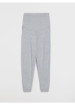Sinsay - Spodnie ciążowe z domieszką wizkozy - szary ze sklepu Sinsay w kategorii Spodnie ciążowe - zdjęcie 187370287