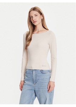 Guess Bluzka W5BP46 KCYV2 Beżowy Slim Fit ze sklepu MODIVO w kategorii Bluzki damskie - zdjęcie 187370978