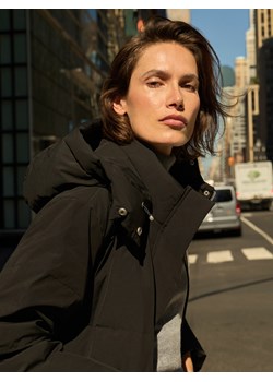 Reserved - Puchowa kurtka z z dodatkiem Sorony - czarny ze sklepu Reserved w kategorii Płaszcze damskie - zdjęcie 187371268