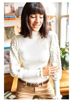 Olalook Sweter w kolorze białym ze sklepu Limango Polska w kategorii Swetry damskie - zdjęcie 187372798