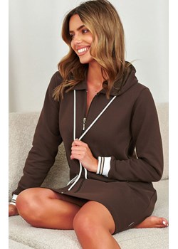 Doctor Nap dresowy szlafrok damski z kapturem SMZ.4508.BROWNIE, Kolor brązowy, Rozmiar S, Doctor Nap ze sklepu Intymna w kategorii Szlafroki damskie - zdjęcie 187377675