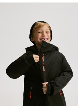 Reserved - Ocieplana kurtka z kapturem - czarny ze sklepu Reserved w kategorii Kurtki chłopięce - zdjęcie 187381167