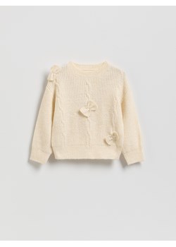 Reserved - Sweter z kokardkami - złamana biel ze sklepu Reserved w kategorii Swetry dziewczęce - zdjęcie 187381299