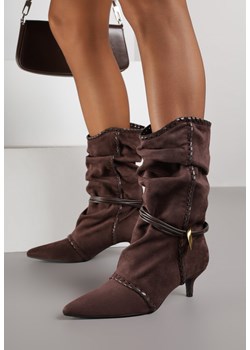 Brązowe Marszczone Botki na Obcasie Typu Kaczuszka ze Sznurkiem i Ozdobą Avidvire ze sklepu born2be.pl w kategorii Botki - zdjęcie 187386417