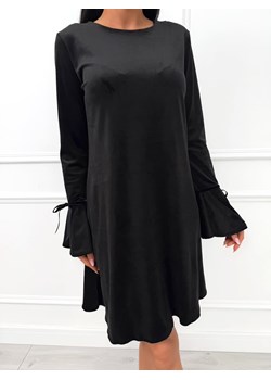 Czarna Trapezowa Sukienka ze sklepu ModnaKiecka.pl w kategorii Sukienki - zdjęcie 187387645