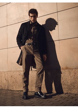 Reserved - Spodnie chino slim z regulacją w pasie - ciemnozielony ze sklepu Reserved w kategorii Spodnie męskie - zdjęcie 187387797