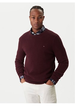 Tommy Hilfiger Sweter Essential MW0MW36347 Czerwony Regular Fit ze sklepu MODIVO w kategorii Swetry męskie - zdjęcie 187388497