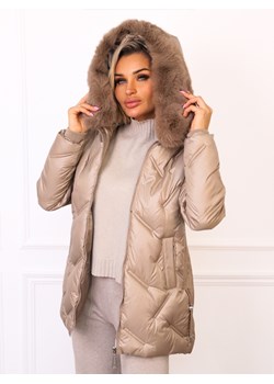 KURTKA ASYMETRYCZNA PIKOWANA Z FUTERKIEM- BEŻOWA ze sklepu olika.com.pl w kategorii Kurtki damskie - zdjęcie 187389718