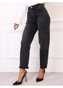 SPODNIE JEANSOWE MOM FIT ZDOBIONE CYRKONIAMI- CZARNE ze sklepu olika.com.pl w kategorii Jeansy damskie - zdjęcie 187389719