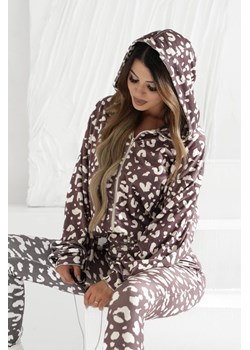 welurowy komplet dres good mood z logo bluza uni oversize z kapturem + legginsy welur polski produkt by mielczarkowski - print czekoladowa pantera ze sklepu STYLOWO w kategorii Komplety bielizny damskiej - zdjęcie 187390155