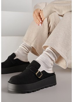 Czarne Niskie Śniegowce na Grubej Podeszwie Zdobione Sprzączką Vetiare ze sklepu born2be.pl w kategorii Śniegowce damskie - zdjęcie 187396117