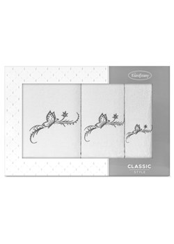 KOMPLET RĘCZNIKÓW 3 56 X 36 X 7 CM BIAŁY ze sklepu lenaodniemowlakadoszkolniaka.pl w kategorii Ręczniki - zdjęcie 187401016