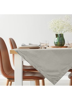 OBRUS MELINDA 85 X 85 CM SREBRNY ze sklepu lenaodniemowlakadoszkolniaka.pl w kategorii Obrusy i bieżniki - zdjęcie 187415145