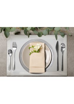 OBRUS MELINDA 30 X 40 CM BIAŁY ze sklepu lenaodniemowlakadoszkolniaka.pl w kategorii Obrusy i bieżniki - zdjęcie 187430578