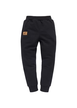 SPODNIE LETS ROCK CZ 68 ze sklepu lenaodniemowlakadoszkolniaka.pl w kategorii Spodnie i półśpiochy - zdjęcie 187442335