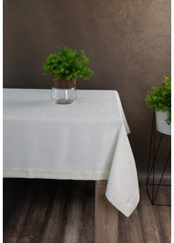 OBRUS LENA 145 X 280 CM KREMOWY ze sklepu lenaodniemowlakadoszkolniaka.pl w kategorii Obrusy i bieżniki - zdjęcie 187469215