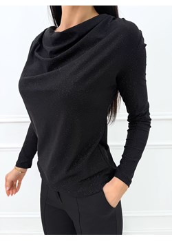 Czarna Połyskująca Bluzka z Lejącym Dekoltem ze sklepu ModnaKiecka.pl w kategorii Bluzki damskie - zdjęcie 187470155
