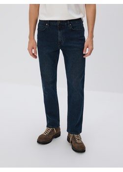 Reserved - Jeansy straight fit - granatowy ze sklepu Reserved w kategorii Jeansy męskie - zdjęcie 187470405