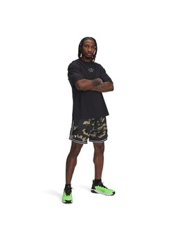 Męskie spodenki treningowe Under Armour Project Rock Mesh Short - khaki ze sklepu Sportstylestory.com w kategorii Spodenki męskie - zdjęcie 187475285