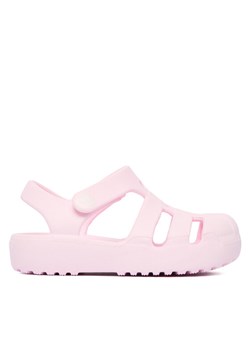 Sandały Crocs Classic Fisherman T 210626 Różowy ze sklepu eobuwie.pl w kategorii Sandały dziecięce - zdjęcie 187475686