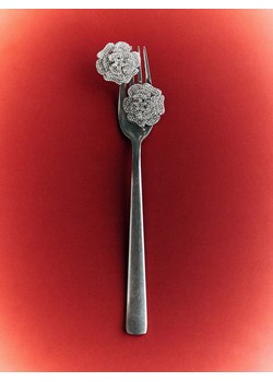 Reserved - Kolczyki z motywem kwiatów - srebrny ze sklepu Reserved w kategorii Kolczyki - zdjęcie 187476336