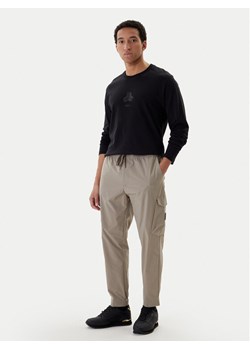 BOSS Spodnie materiałowe T_Urbanex-Cargolight 50508339 Zielony Tapered Fit ze sklepu MODIVO w kategorii Spodnie męskie - zdjęcie 187483815