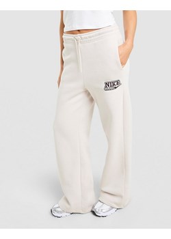 NIKE SPODNIE W NSW FLC HR PANT WIDE 2 ze sklepu JD Sports  w kategorii Spodnie damskie - zdjęcie 187489517