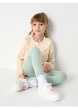 Sinsay - Trampki z aplikacją 3d - biały ze sklepu Sinsay w kategorii Trampki dziecięce - zdjęcie 187493058