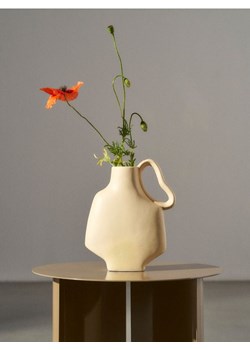 Sinsay - Wazon o nieregularnym kształcie z uchwytem - kremowy ze sklepu Sinsay w kategorii Wazony - zdjęcie 187493799